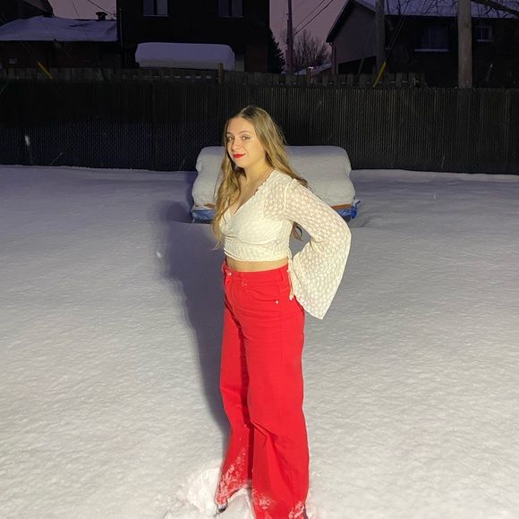 Tie-Back Top - Picture 4 of 4